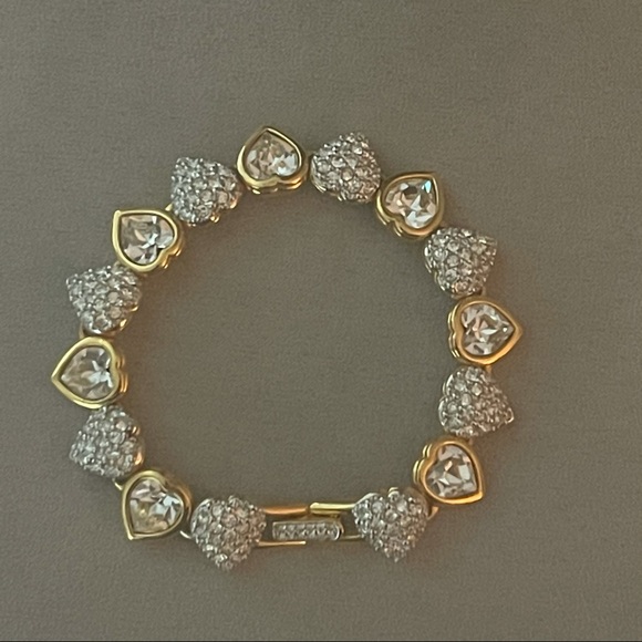 Swarovski Crystal Heart Link Bracelet - Picture 12 of 12